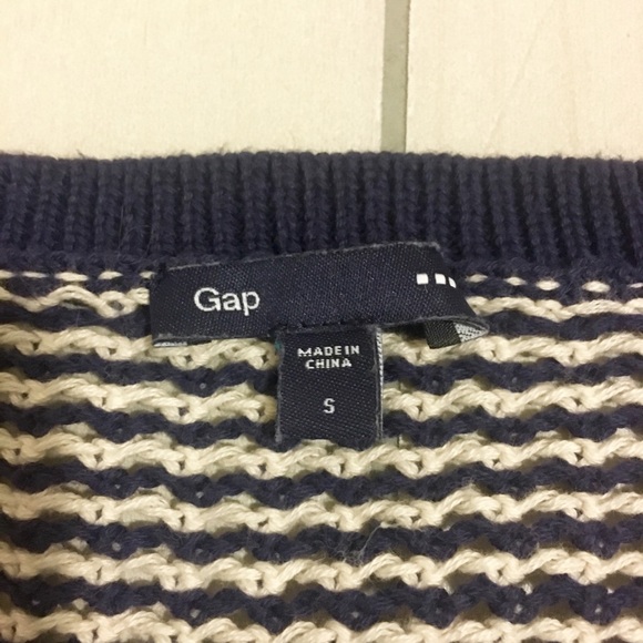 Cozy Marled GAP Sweater - Picture 2 of 2
